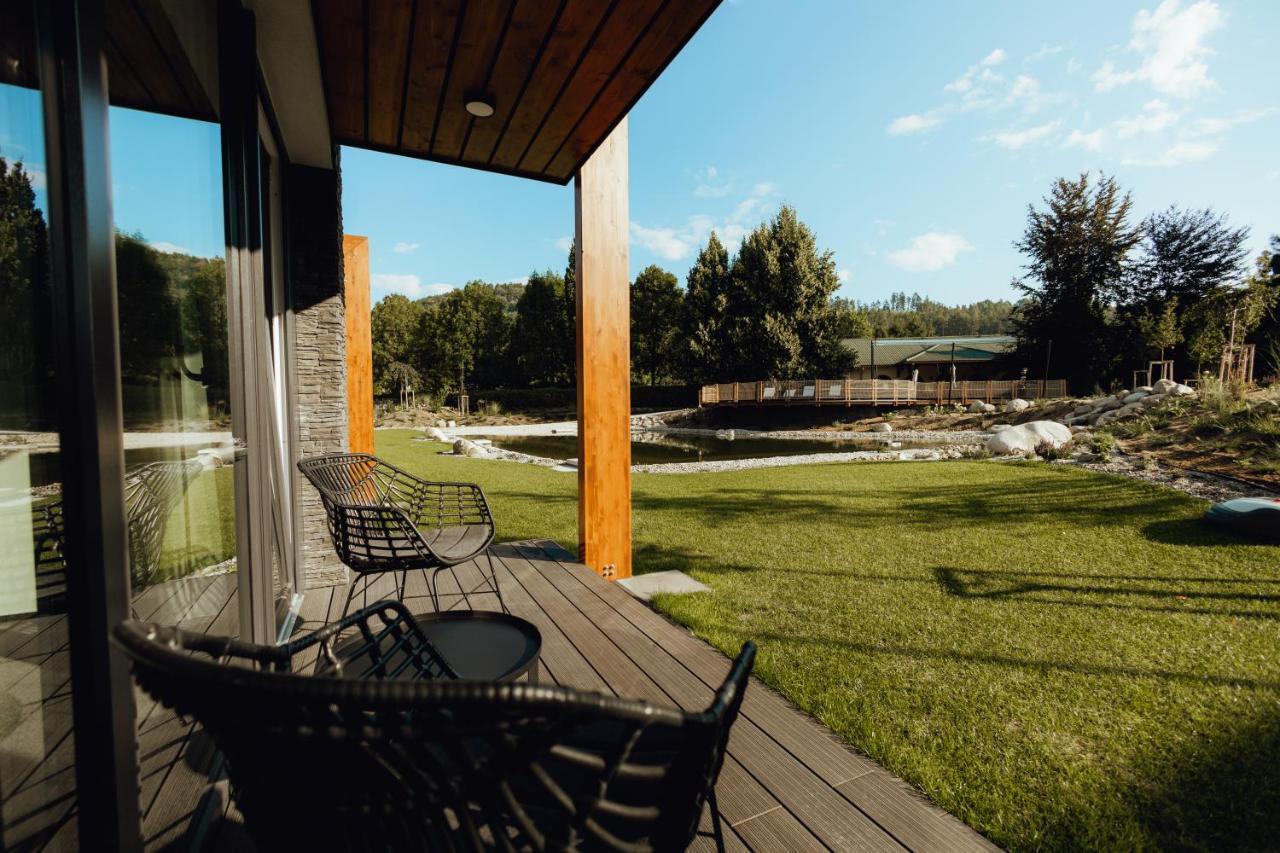 Hotel Resort Lovecka Basta Страконице Екстериор снимка