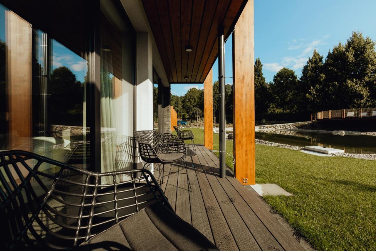 Hotel Resort Lovecka Basta Страконице Екстериор снимка