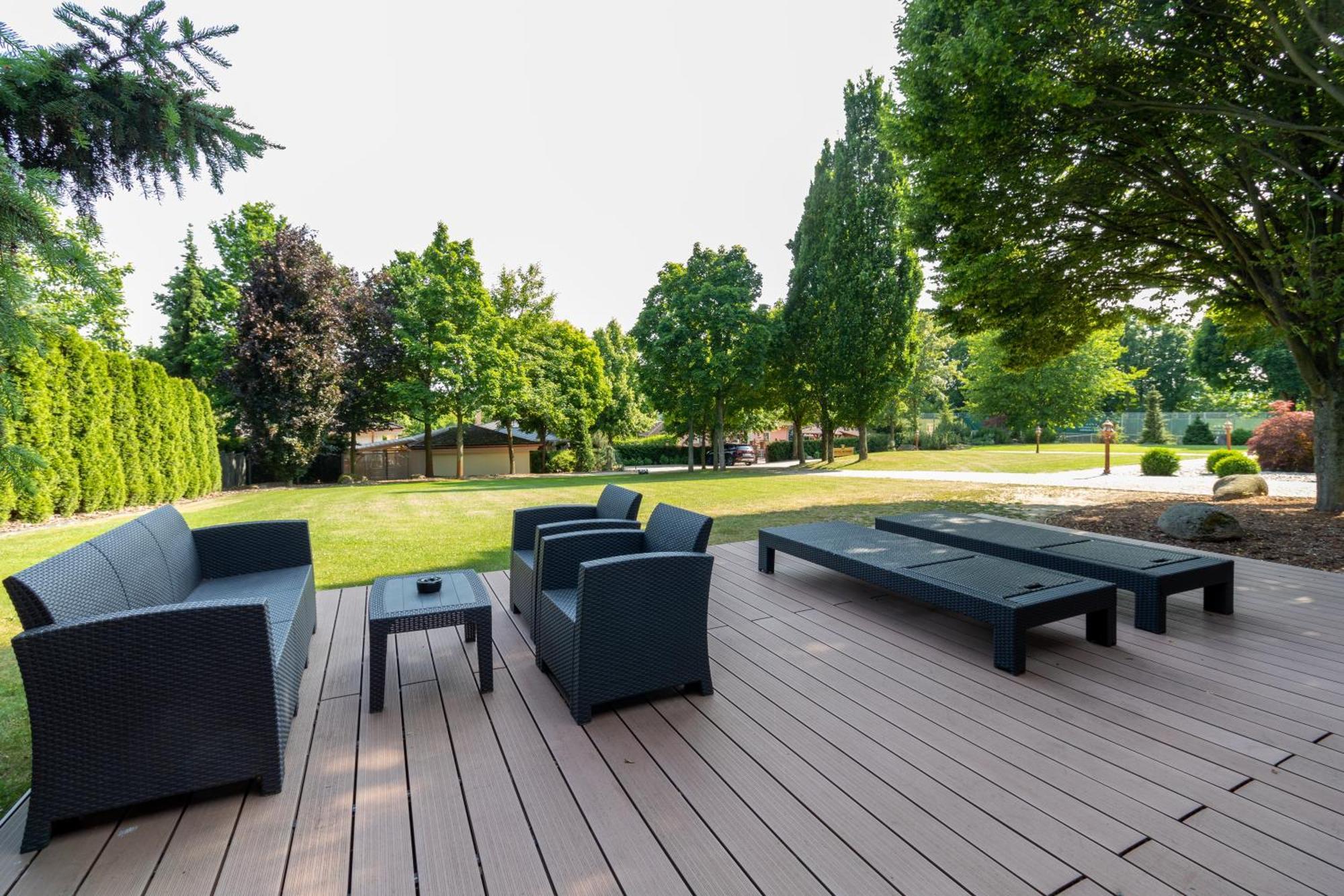Hotel Resort Lovecka Basta Страконице Екстериор снимка